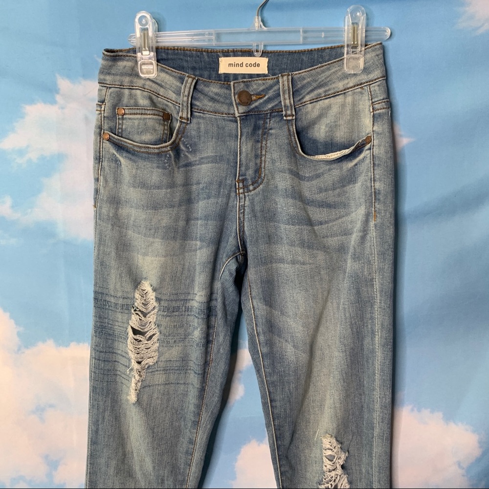 MindCode- Cropped Distressed Cuffed Jeans size 0 - Picture 2 of 10